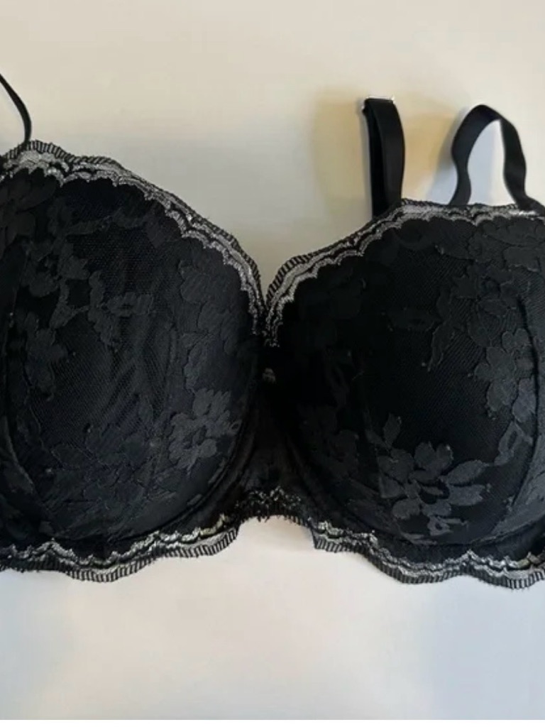 Victoria's Secret Black Lace Balconette Bra With Scalloped Trim